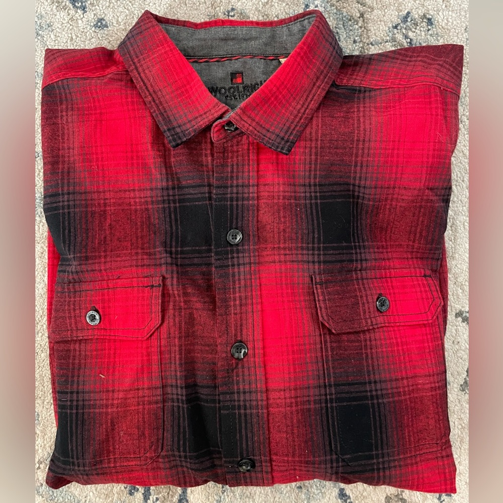 WOOLRICH Buffalo Plaid Patch Pocket Cotton Chores Shirt‎ in Red & Black Size XL